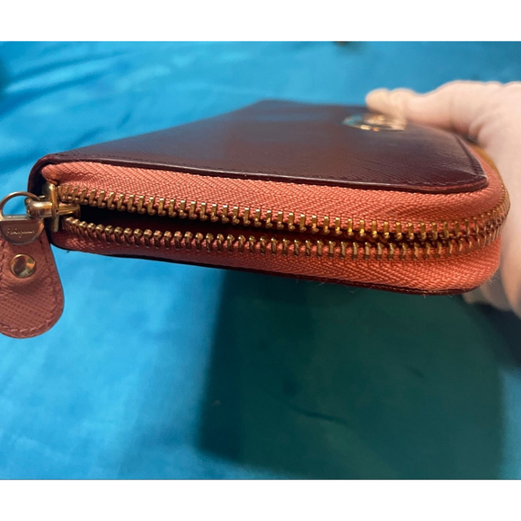 Salvatore Ferragamo Gancini Zip Around Wallet Burgundy /Pink Full Size - Picture 12 of 14